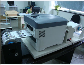 Het Broodje van de de Kleurena4 Grootte van CMYK 4 om Laserprinter voor plotseling te rollen - in werking gesteld Etiket