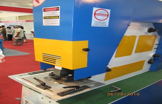Hydraulische stempel & scheerbeurtijzerbewerkermachine, Lichte Pool-Machine die Maximum 25mm snijden