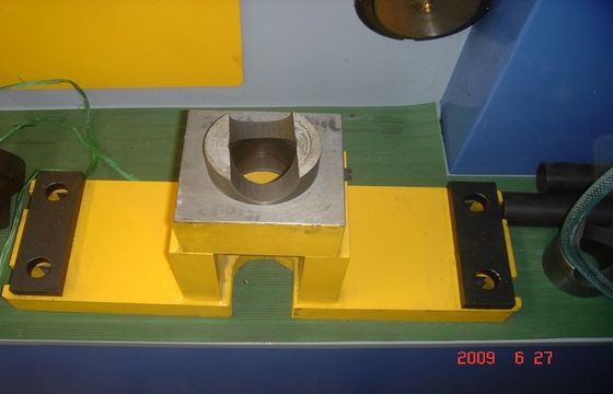 Hydraulische stempel & scheerbeurtijzerbewerkermachine, Lichte Pool-Machine die Maximum 25mm snijden