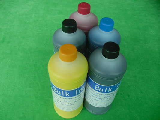 De waterbestendige Brede Inkt van het Formaatpigment Lichtdicht in de Kleuren van PBK C M Y