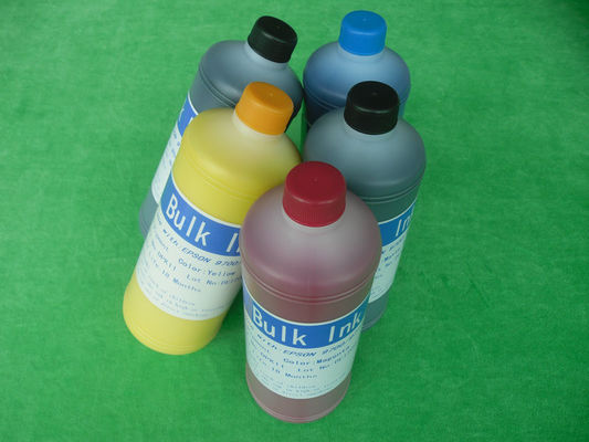 Het Compatibele Epson-Brede Formaat op basis van water van de Pigmentinkt in de Kleuren van C M Y PBK
