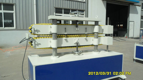 PP/PE plastic Uitdrijvingslijn, 161600mm plastic uitdrijvingsmachine
