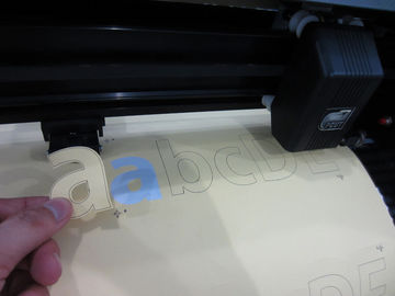 730 mm papier breedte 32-bit CPU Vinyl Cutter Plotter met hoge snelheid Motor intensivering